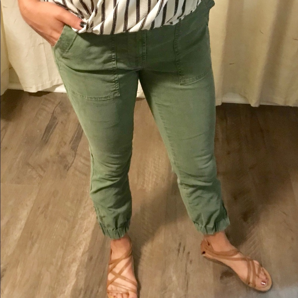 J. Crew skinny cargo pants. Sz. 0. Olive green